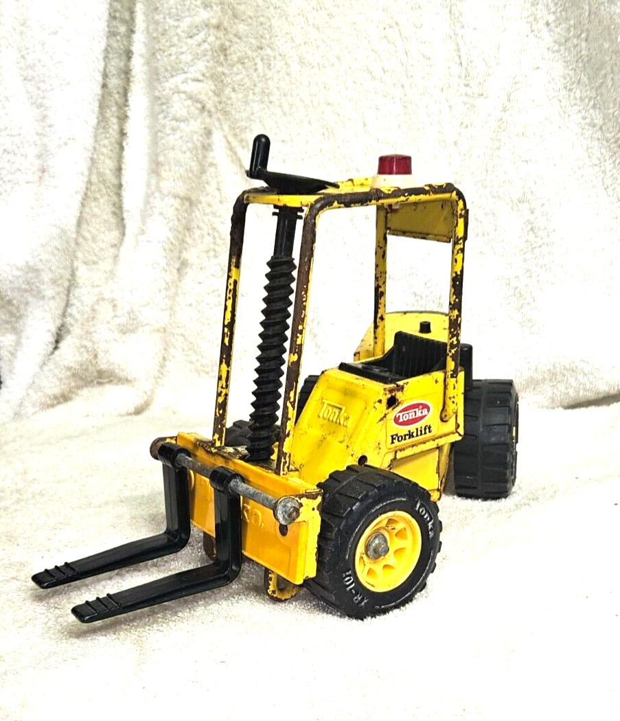 Tonka Forklift Truck # 52900 • XR-101 • Pressed Steel Metal Toy • 1970s Vintage