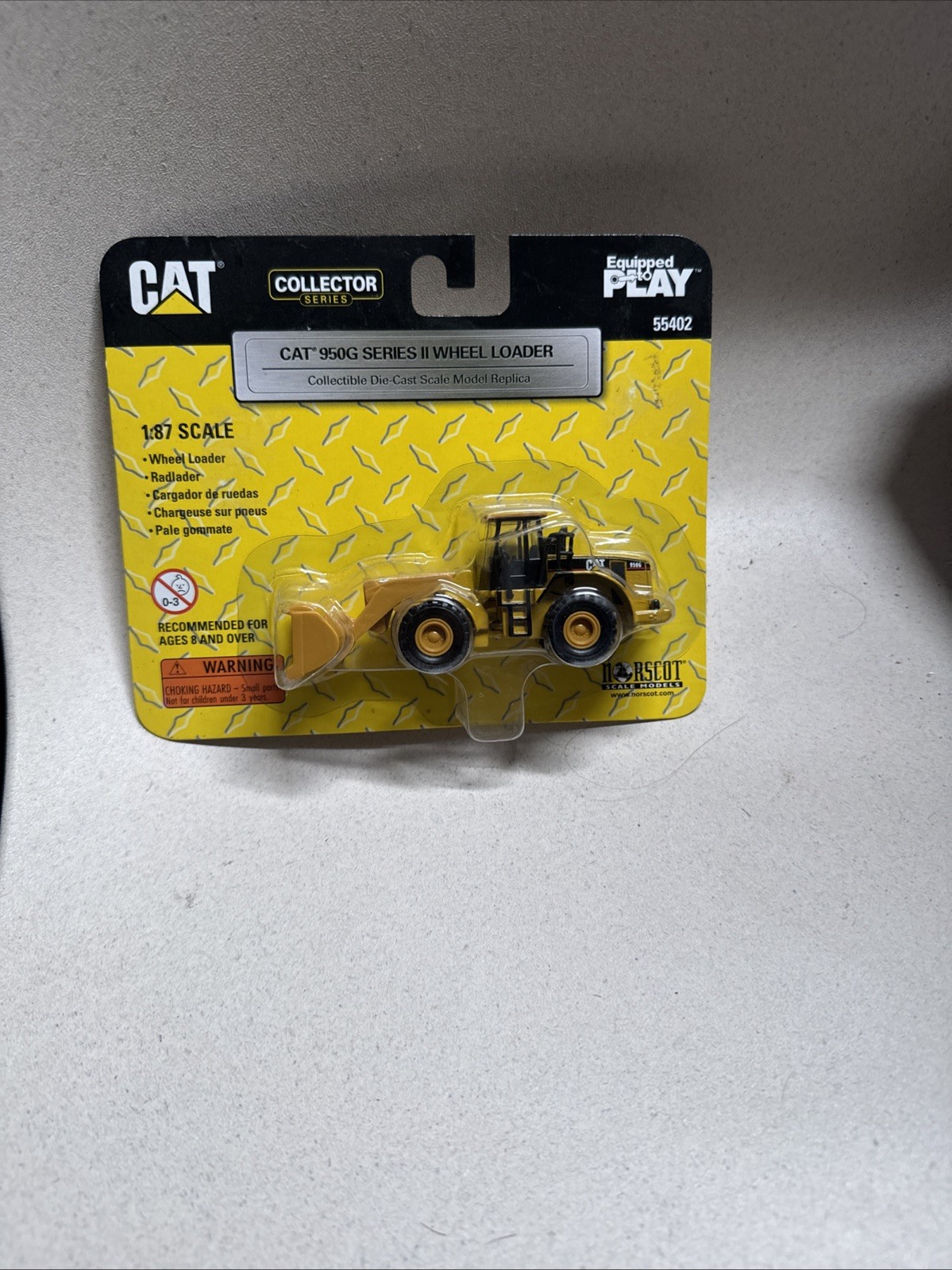 NORSCOT Caterpillar CAT 950G Series II Wheel Loader 55402 Scale 1:87 NIB