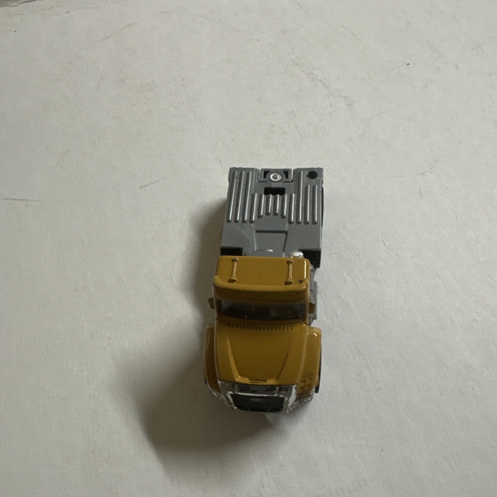 Diecast Masters 1/16 Caterpillar CT660 Day Cab Tractor