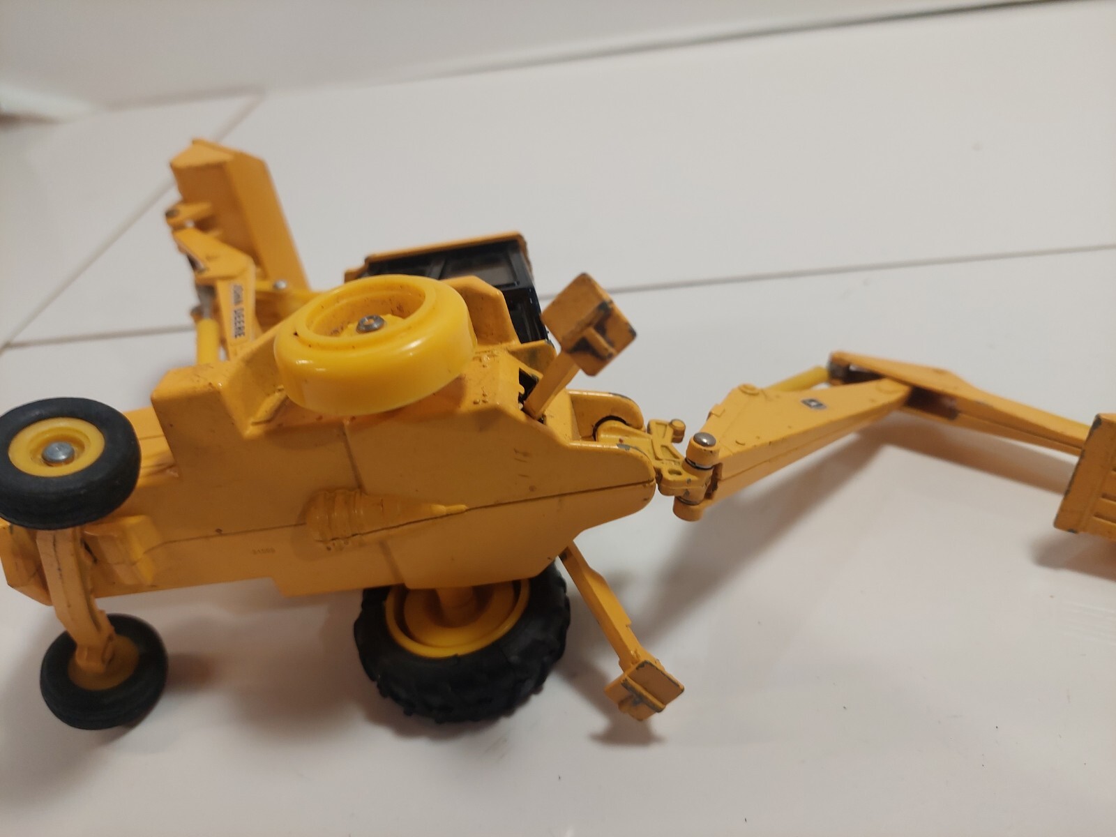Ertl Backhoe 1990 John Deere 5520 Backhoe Loader 1/32 Diecast Part Or Repair