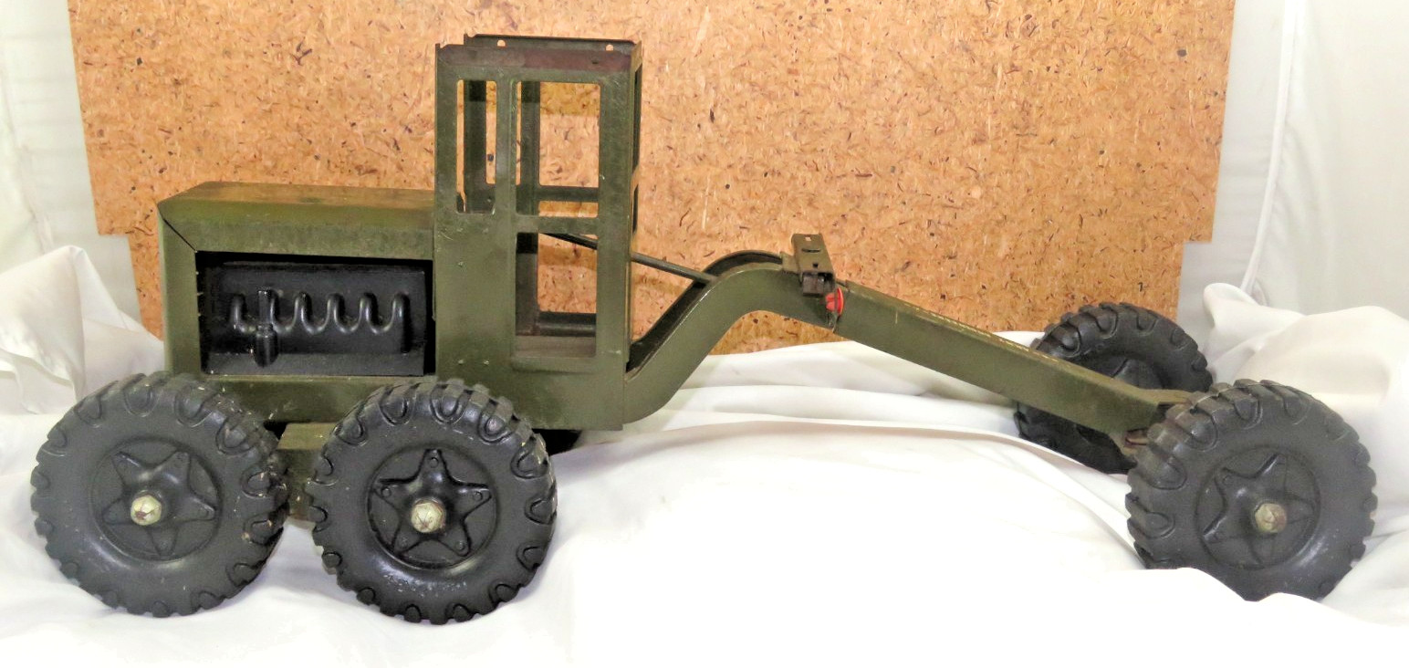 Vintage STRUCTO Pressed Steel Army Engineers Road Grader AS IS