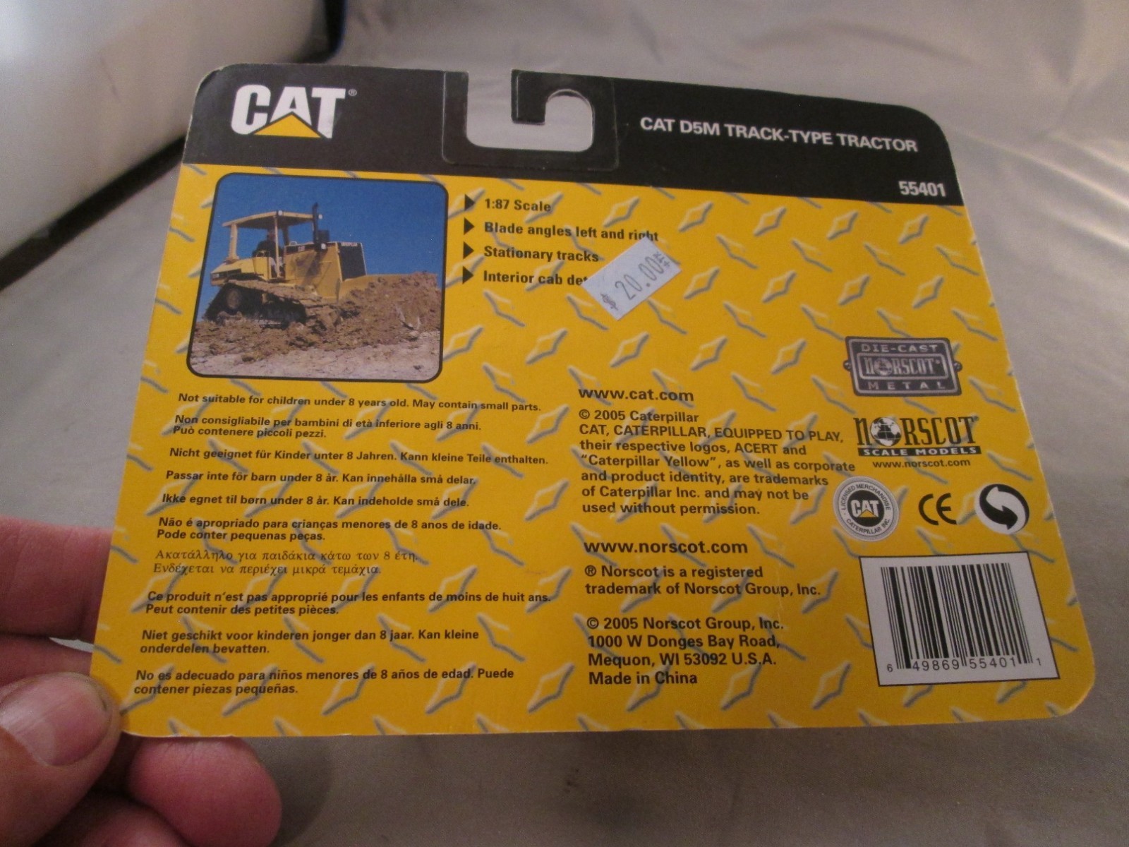 CAT D5M TRACK TYPE TRACTOR 1:87 HO Die Cast 55401 Norscot Caterpillar new