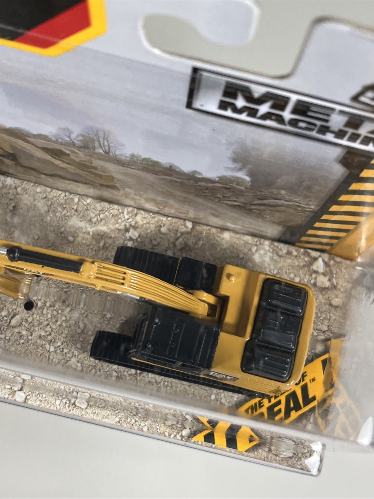 Toy State 1/90 Scale Cat 320E Excavator Earth Mover On Card Metal Machines