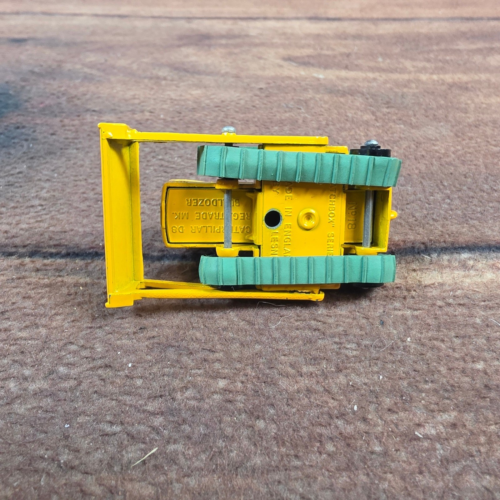 Matchbox Lesney Caterpillar D8 Bulldozer Kids OS Yellow Excellent No 18 Box
