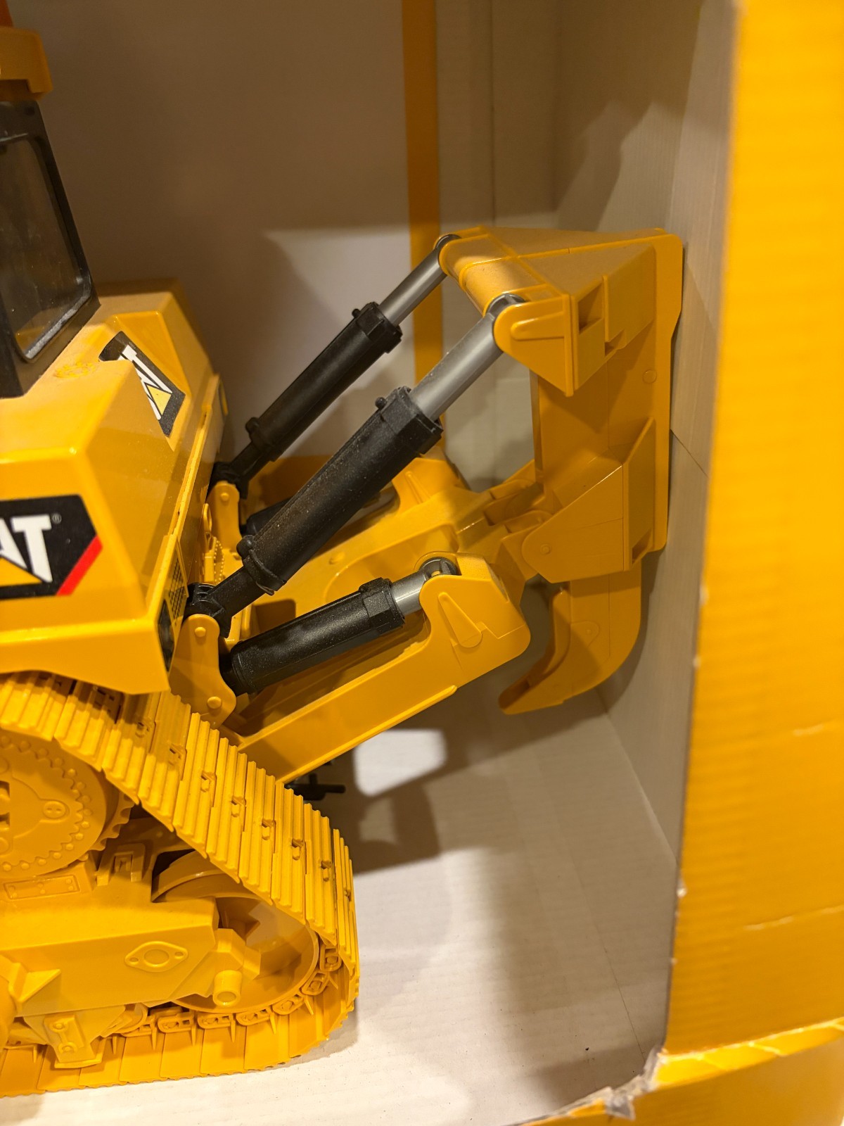 Bruder Caterpillar Cat Large Track-Type Tractor Bulldozer (Open Box)