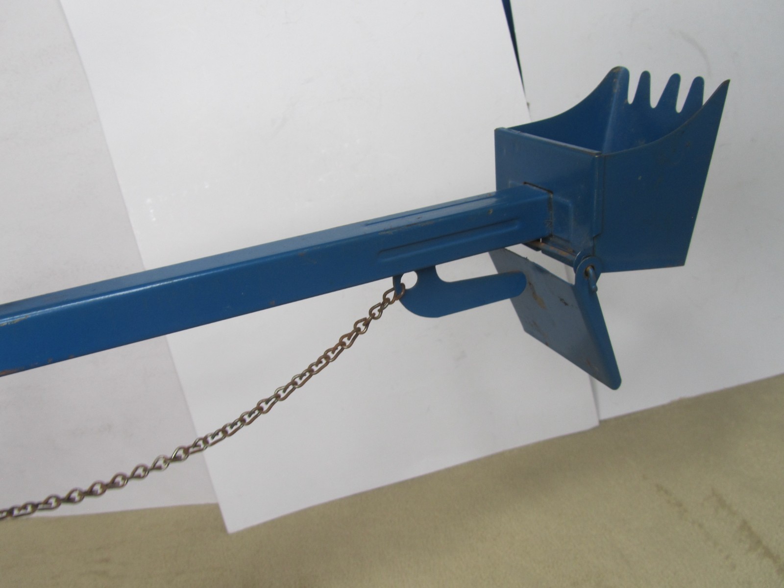 Vintage 1950’s Structo Toy Blue Crane Pressed Steel Working Winche Missing Tread
