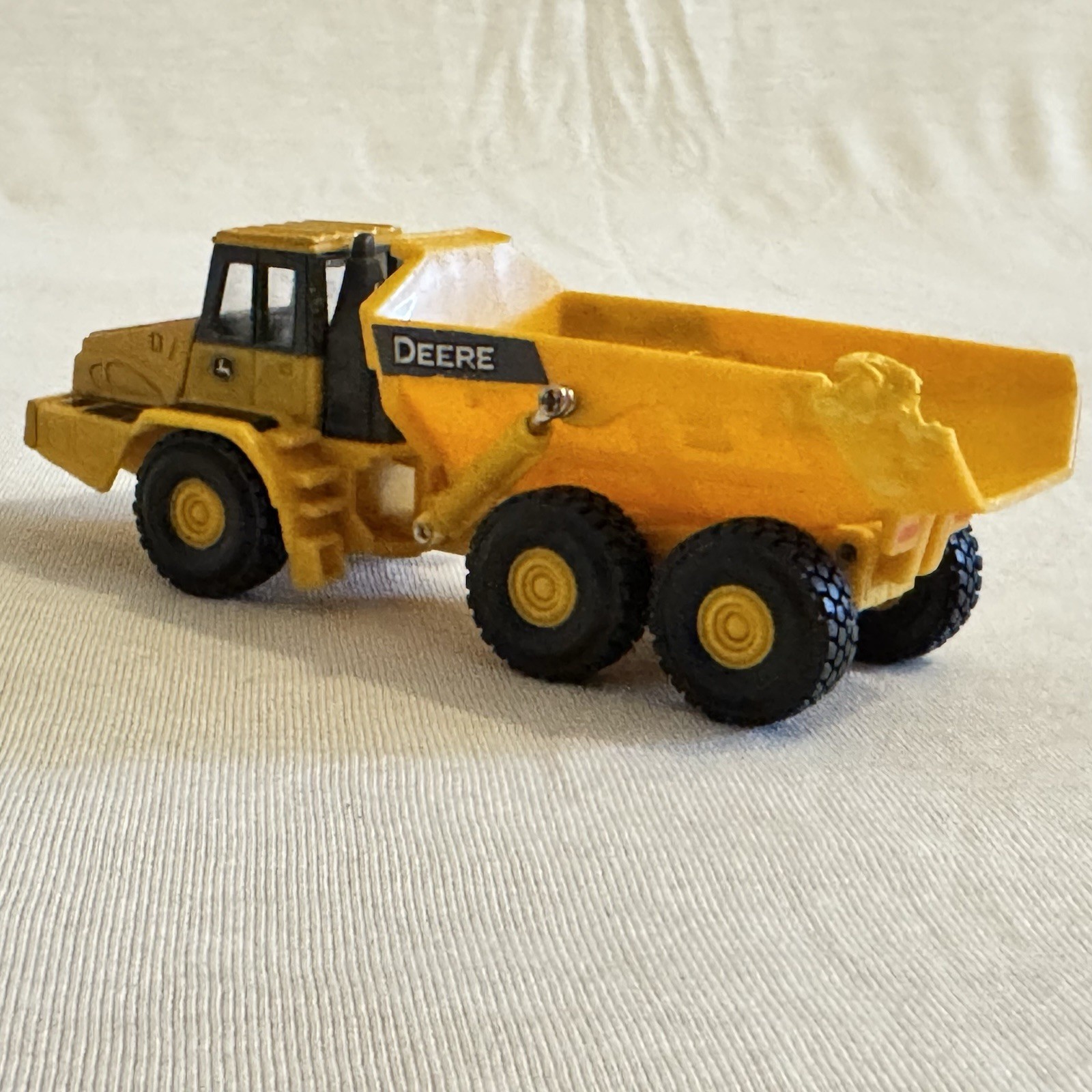 Lot Of 3 ERTL Tomy John Deere Komatsu Metal Heavy Equipment Loader Dozer Haul