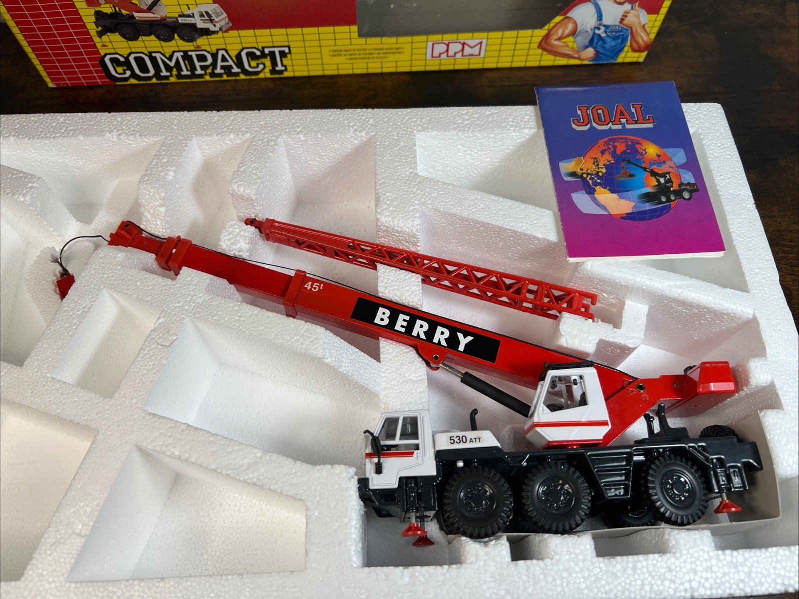 Joal Metal Die Cast Compact Terex Crane (PPM530 ATT)