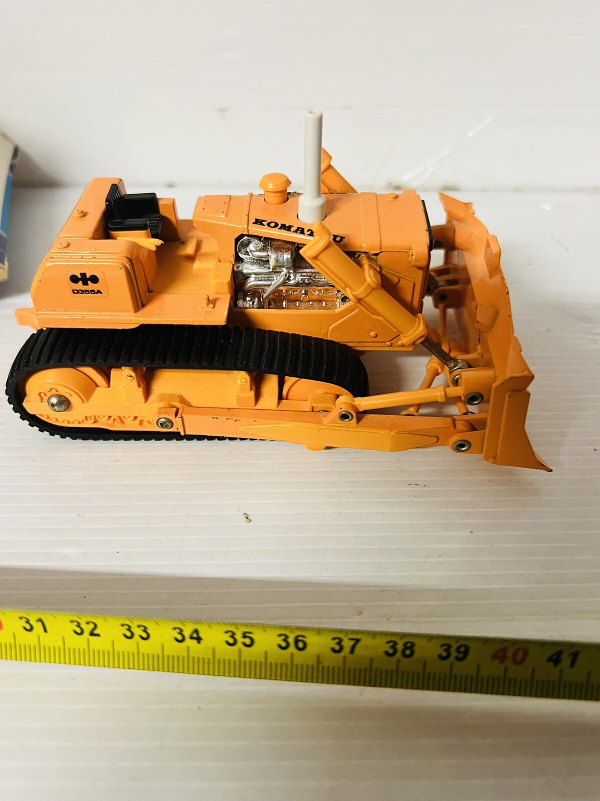 Yonezawa Komatsu Bulldozer Diaper D355A New!!!