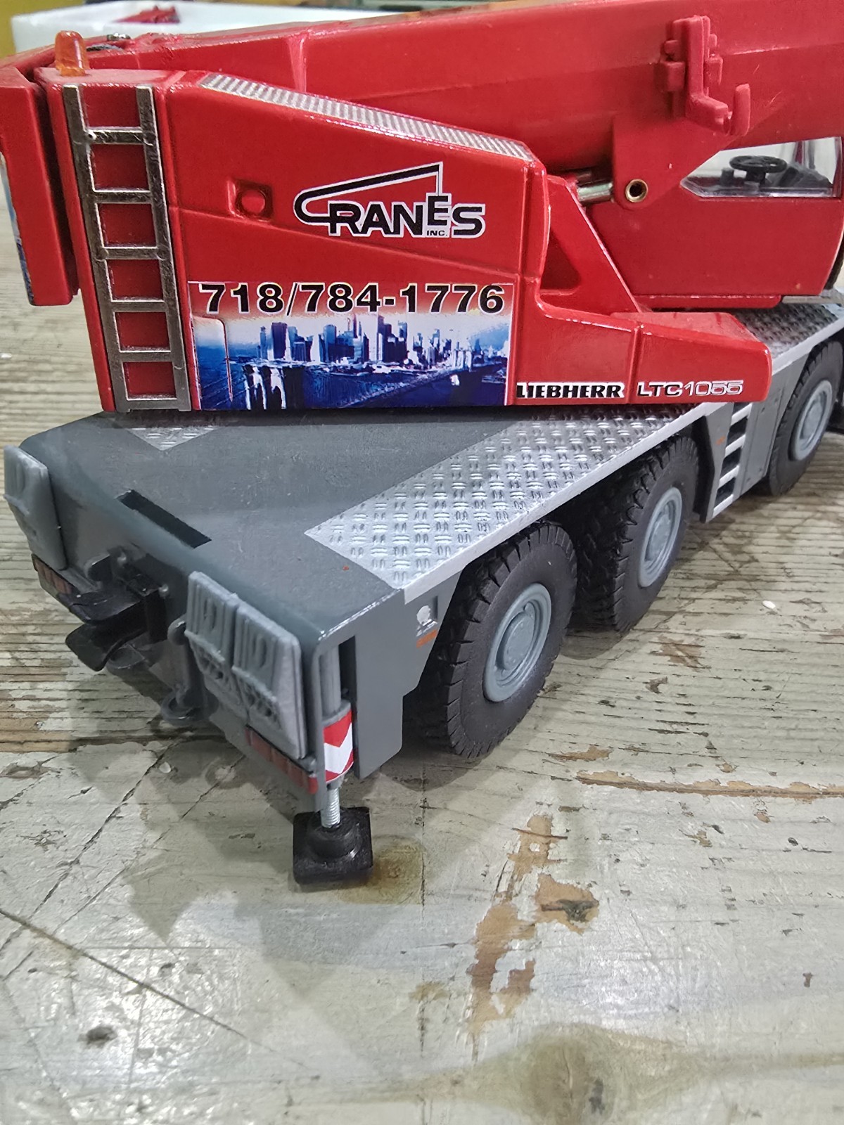 Conrad 1:50 Liebherr LTC 1055 Cranes & Co Art 20100/0 Never Used