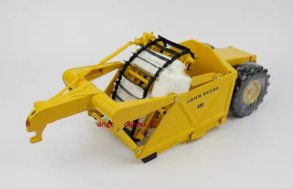 1:24 reuhl JOHN DEERE 840/400 Tractor Harvester Farm Machinary Diecast Model