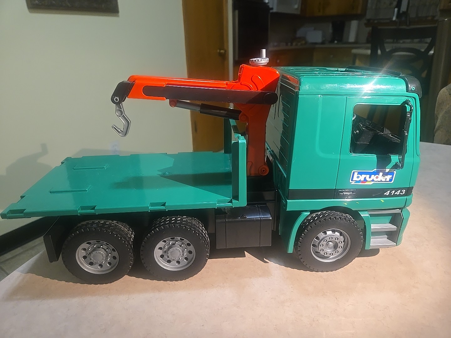 Bruder Mercedes Green Logging Truck 4143 Crane Made In Germany 2001
