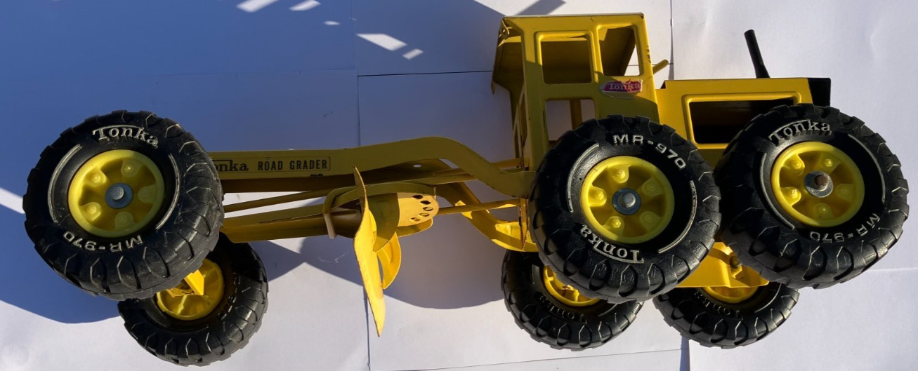 Vintage 1970s Tonka Pressed Steel Road Grader Model 2510 featuring MR-970 tires!