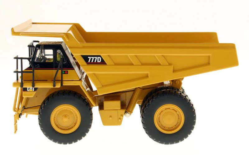 Diecast Masters 85104C Cat 777D Off-Highway Truck 1/50 Scale Model