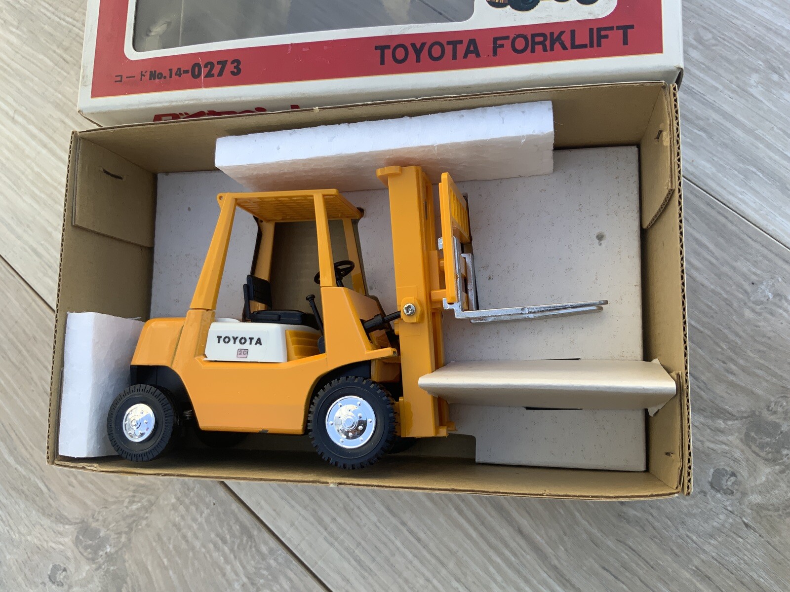 Diapet Japan 1:23 ACE TOYOTA Yonezawa Toys K-3 MIB`NEW 14-0273 T-39 Super RARE!