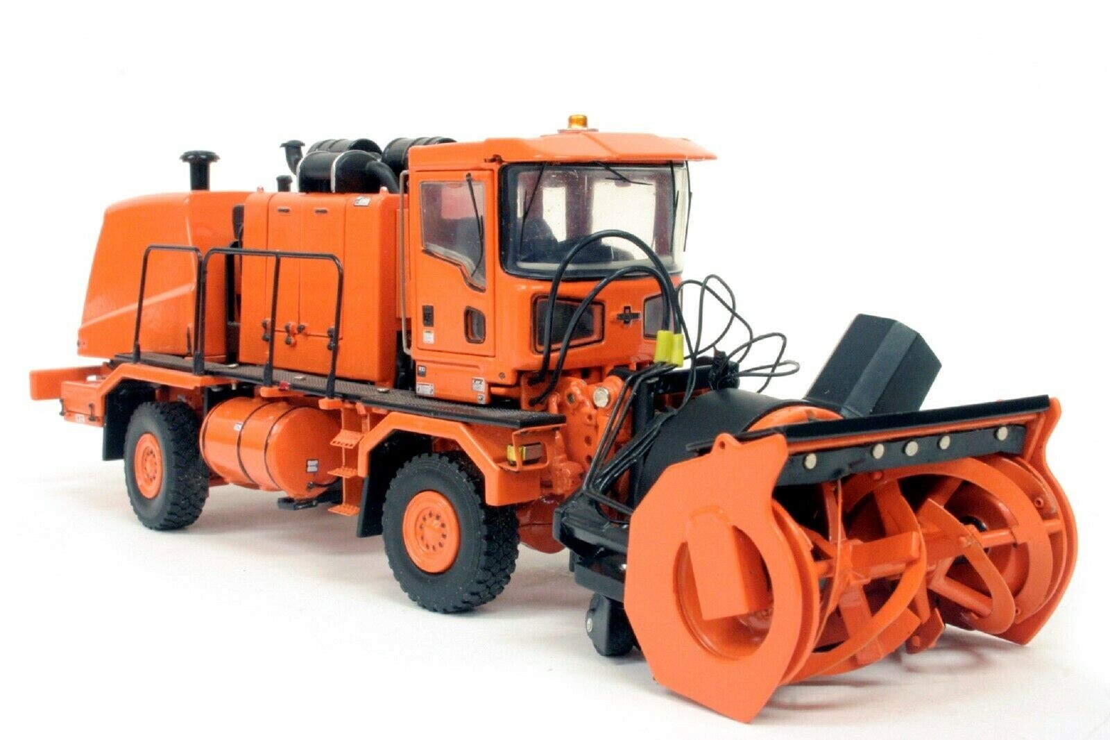 Oshkosh Truck w/ Snow Blower & Snow Plow – Orange TWH 1:50 Scale #072-01056 New