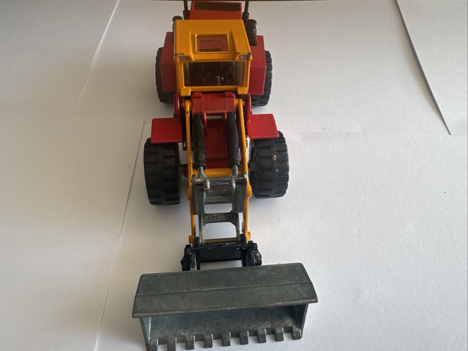 SIKU 1:55 Scale Zettemeyer Front Loader. Free Shipping