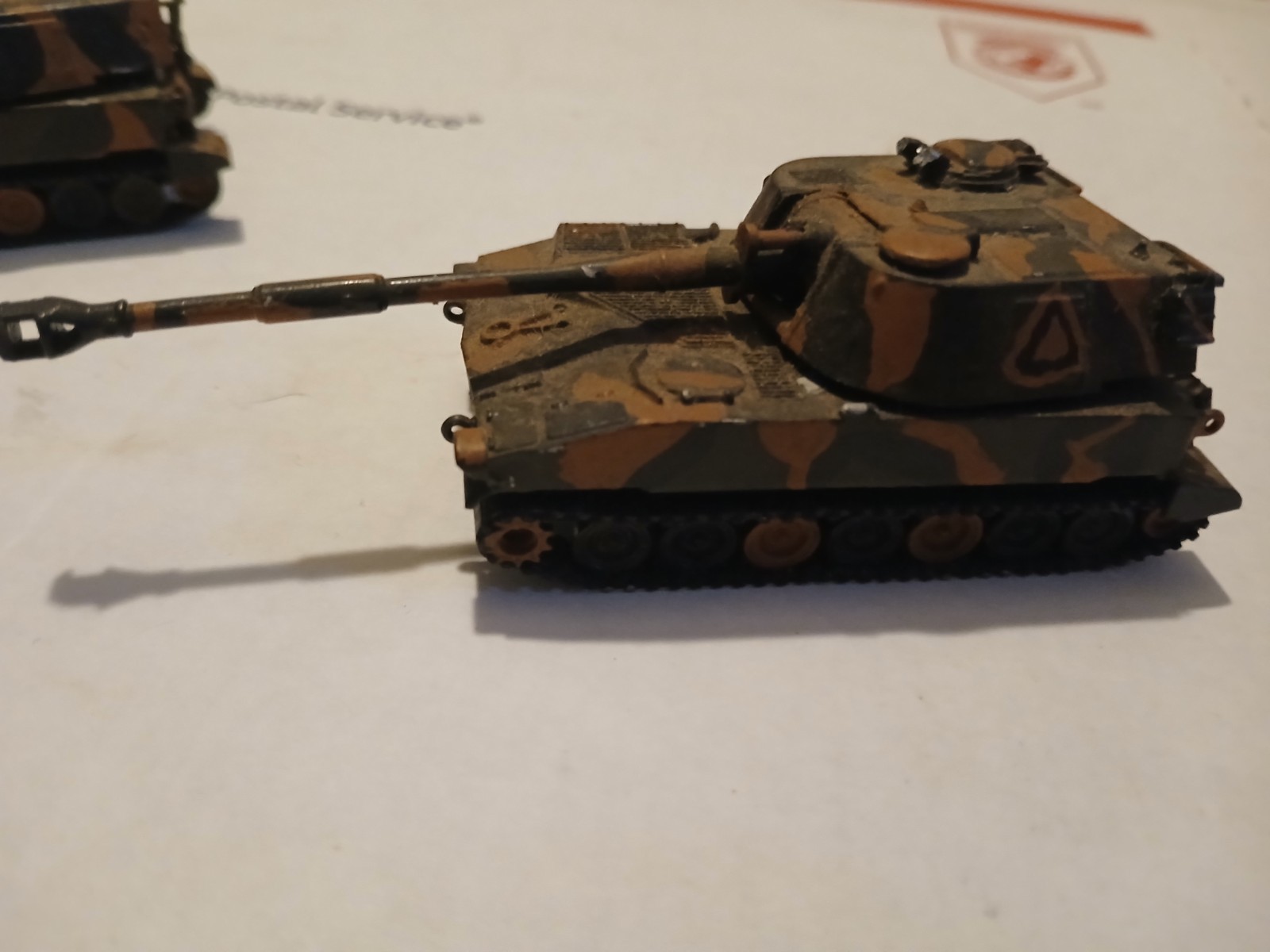2 – 3.5″ Plastic Dmgm M109 Paladin VE- TANK Camouflage Plus Green Tanks Lot 2