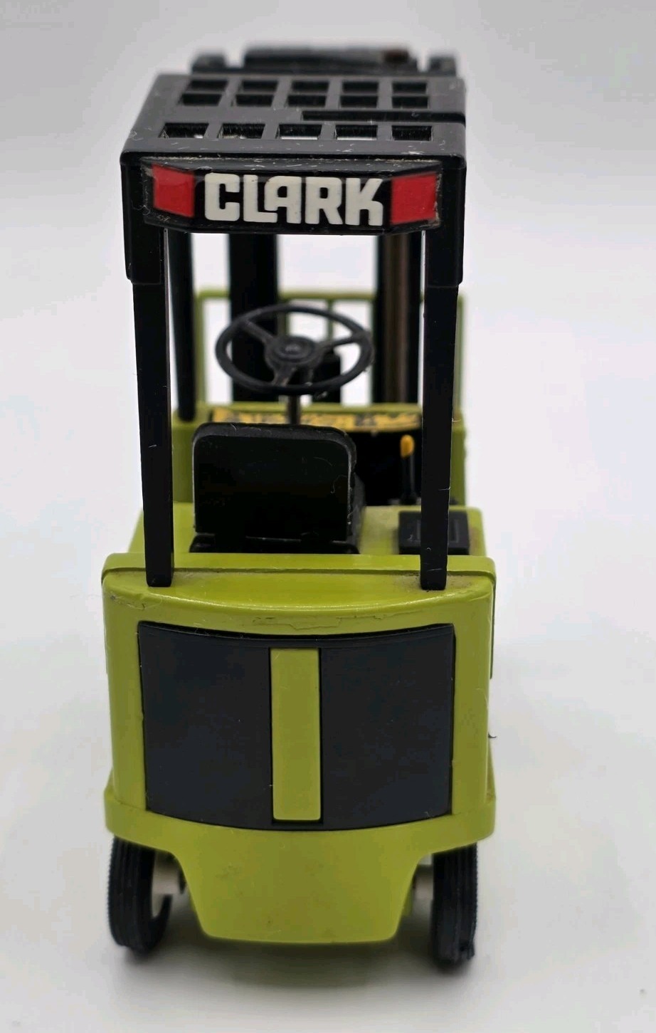 Conrad 2971 Clark Electric Cushion Tire Lift Truck Forklift 1:25 Scale W Germany