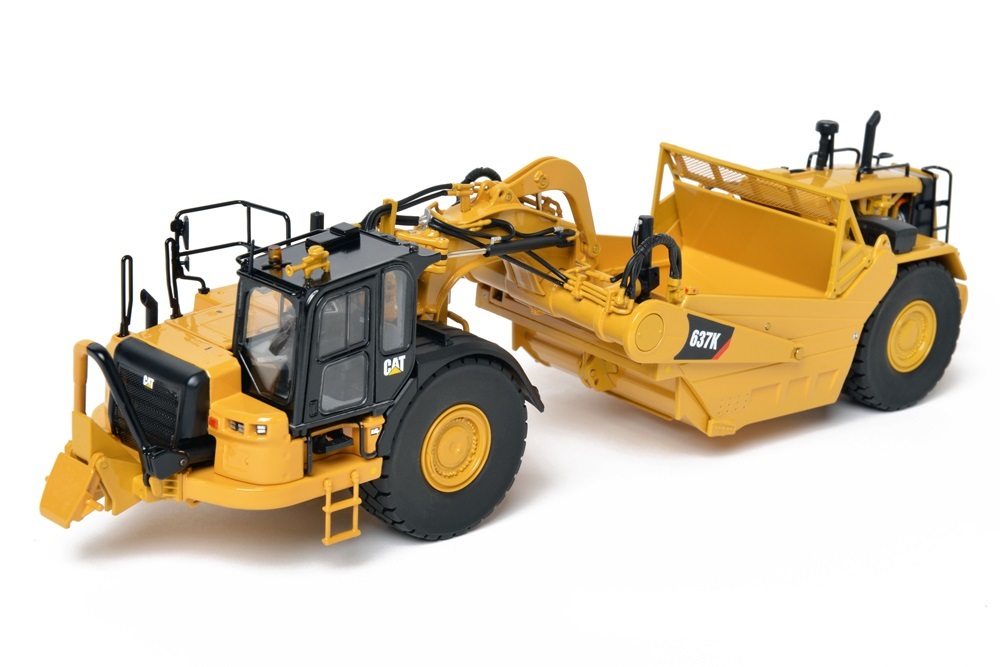 Caterpillar 637K Scraper – 1/48 – CCM – Diecast – 800 Made – New 2017