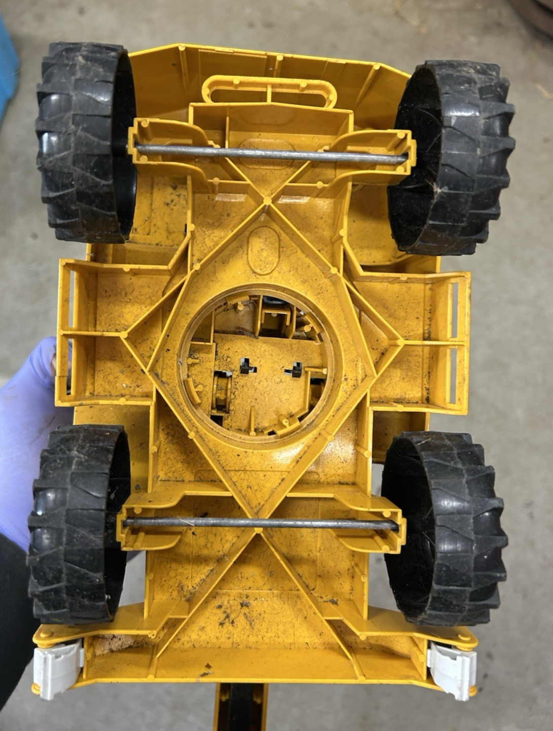 Vintage Large LIEBHERR 912 Excavator with Swivel Action Plastic 18″x 6″W x 7″H