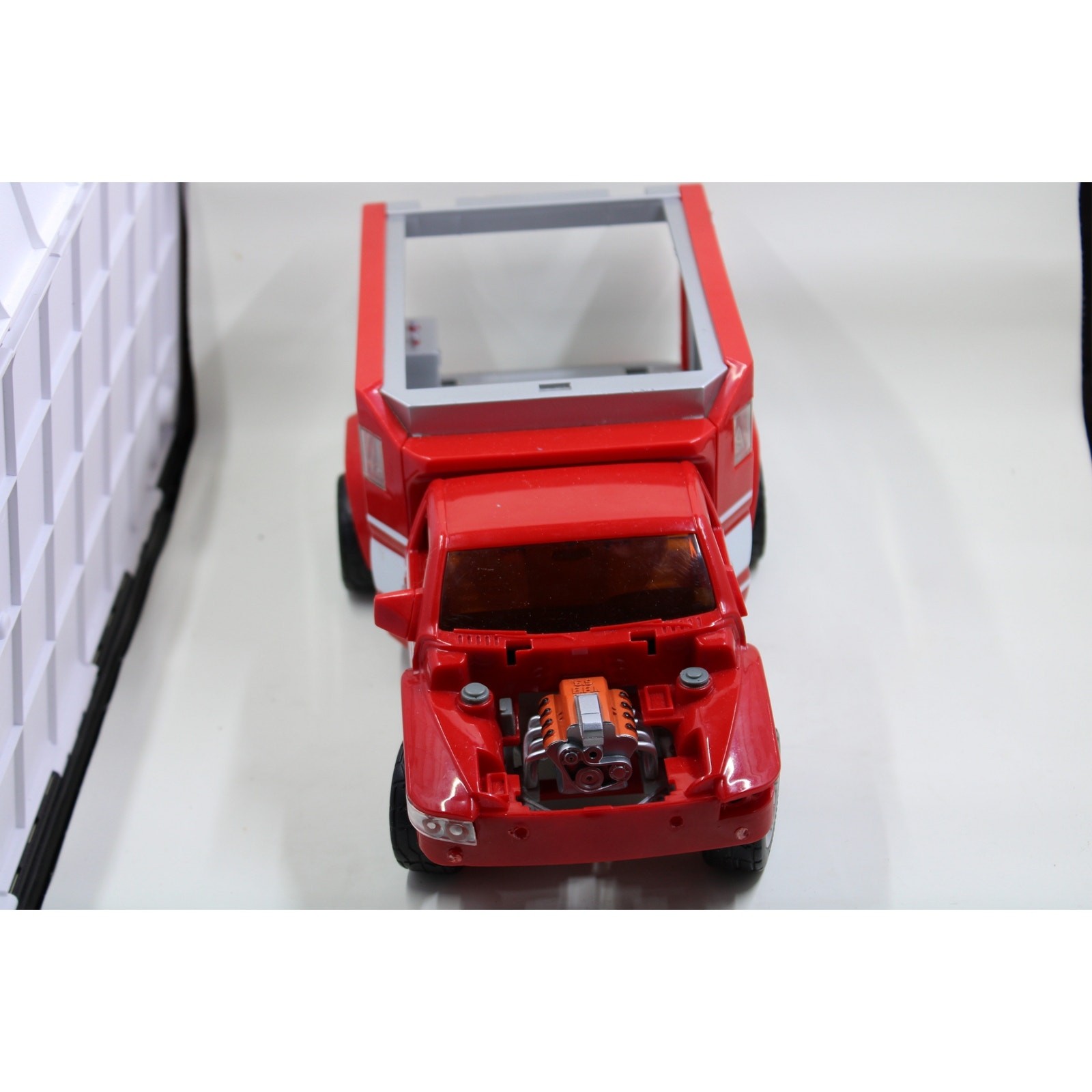 Mighty Toy Paramedic Unit 445 Battery Operated Red Ambulance