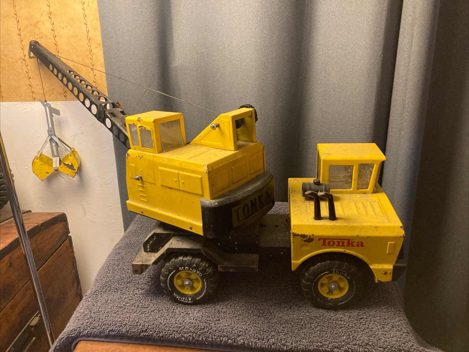 Vintage 1970s Mighty Tonka Turbo Diesel Toy Crane Truck # 37180 MR-970 Barn Find