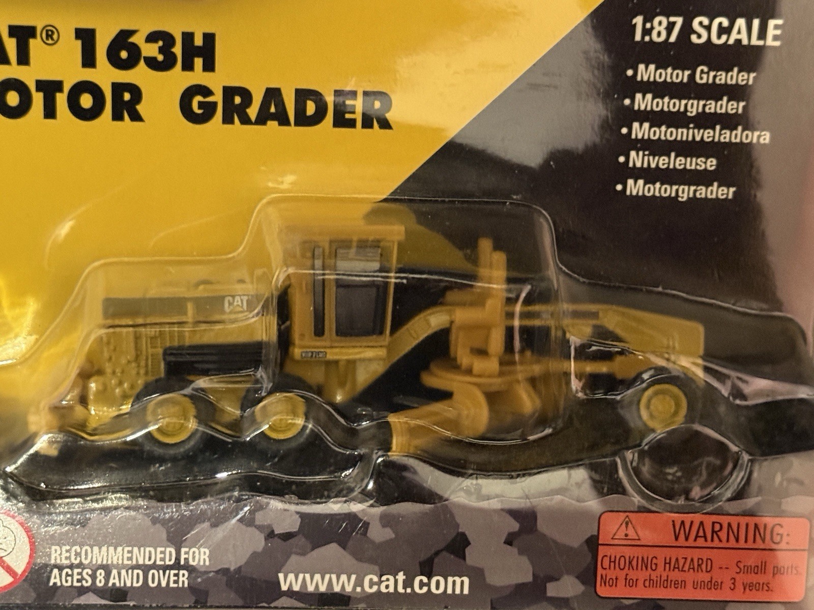 Norscot CAT 163H Motor Grader Diecast 1:87 Scale Model 55403