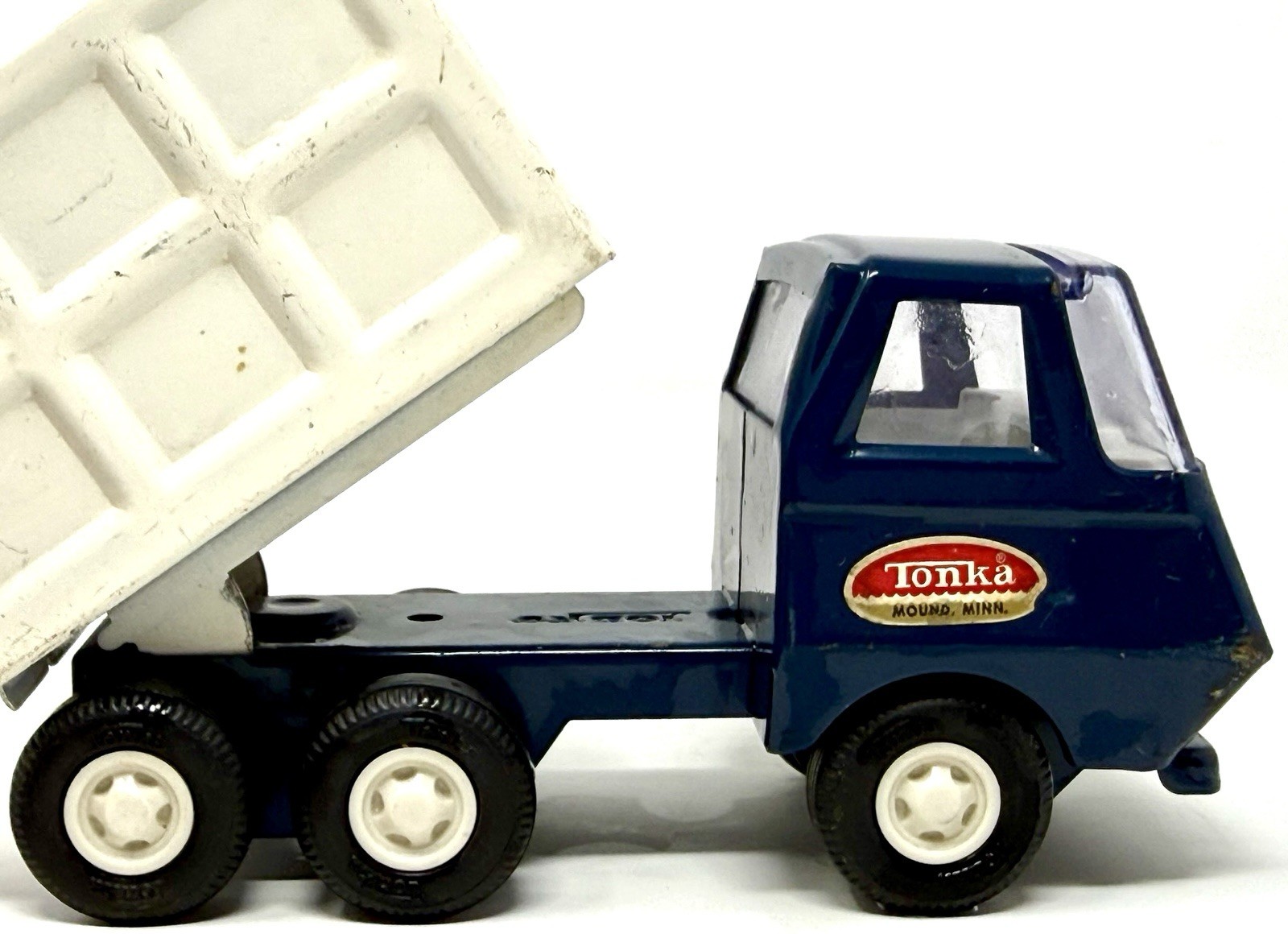 Vintage Mini Tonka Pressed Steel Dump Truck Blue White 55060 1970s 5.5″ Toy