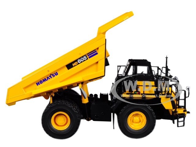 KOMATSU HD605-8 DUMP TRUCK 1/50 DIECAST MODEL BY FIRST GEAR 50-3387
