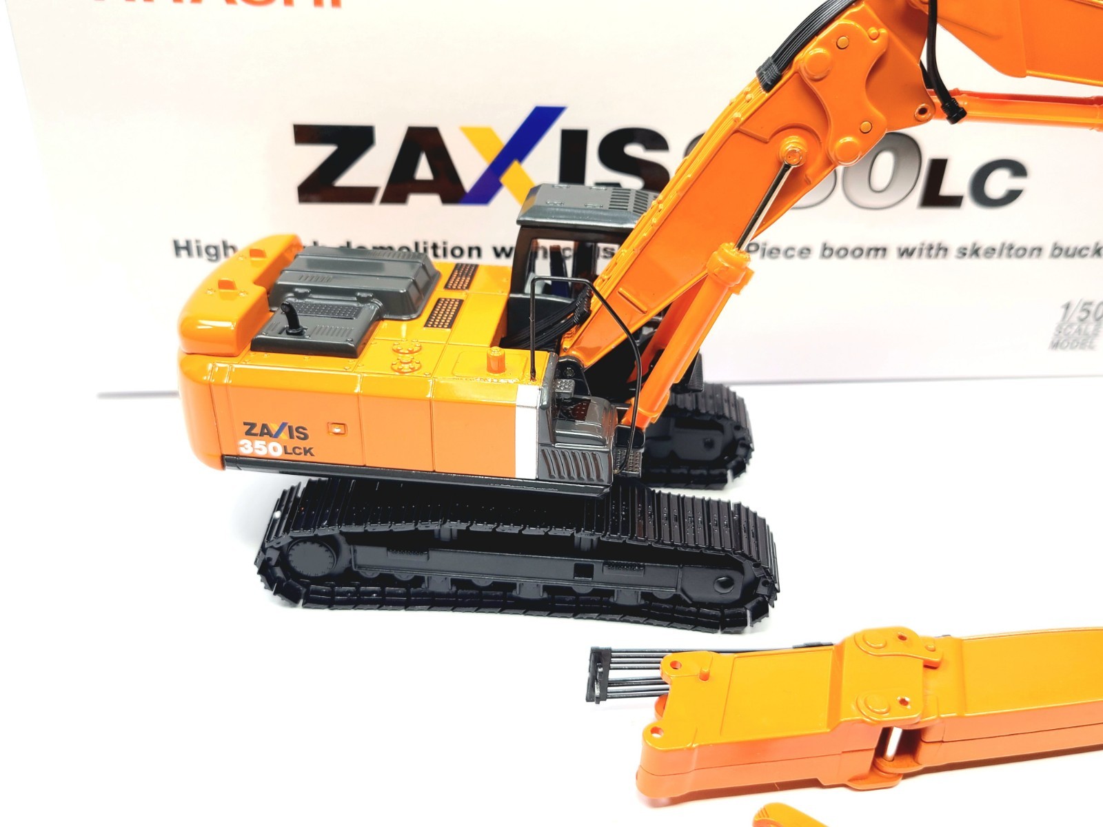 Hitachi Zaxis 350LC High Reach Demolition Excavator 1:50 Scale Diecast Model New