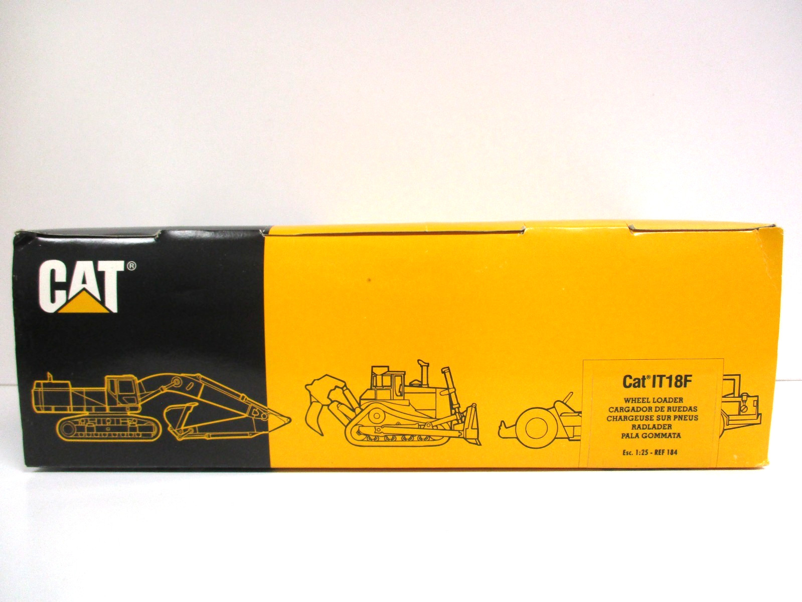JOAL – CATERPILLAR / CAT 1T18F RUBBER TIRE LOADER – 1/25 DIECAST