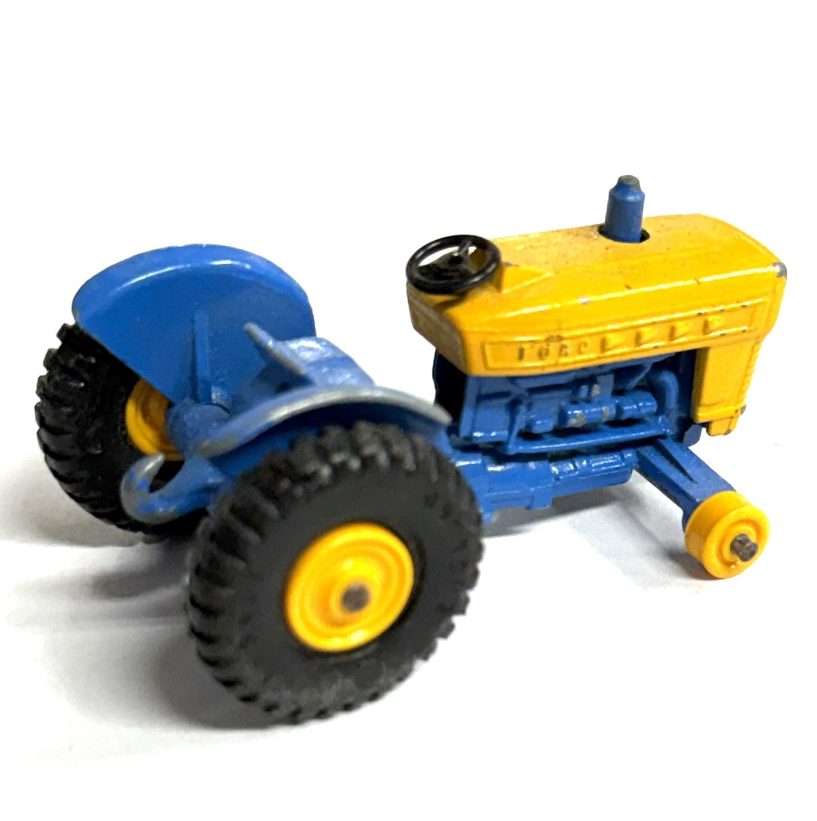 Vintage 1960s Matchbox Ford Tractor No. 39 Lesney England Missing Black Wheels