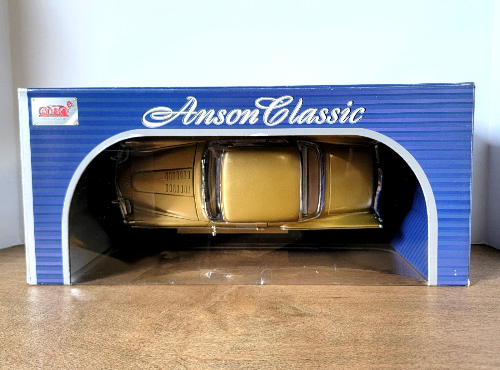 Vintage Anson Classic Studebaker Golden Hawk 30384 1:18 Scale 1957 Sealed