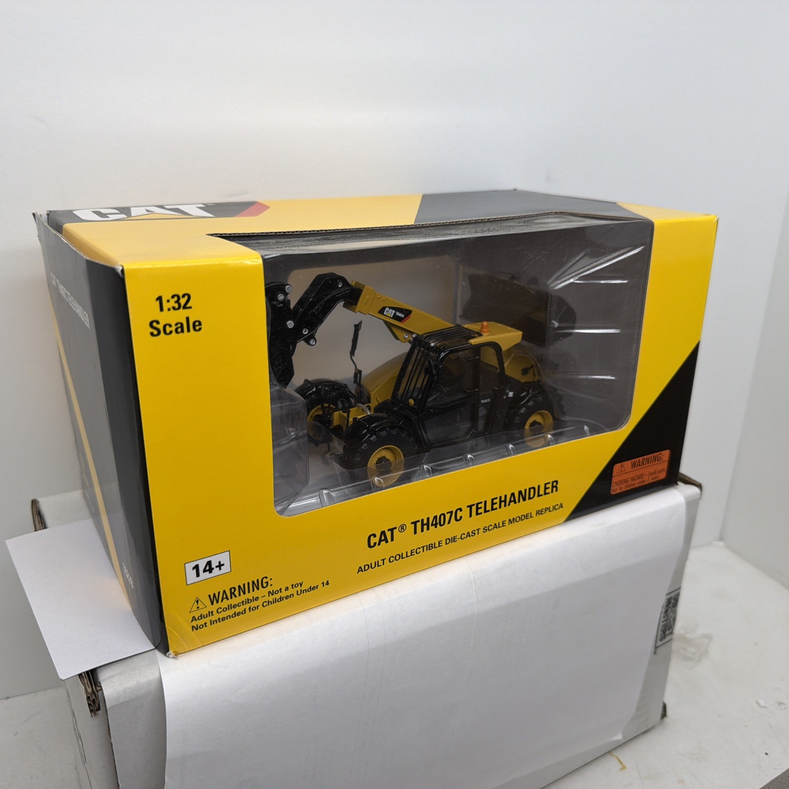 Norscot Th407c Telehandler Construction Machine Telescopic Forklift Diecast Cat
