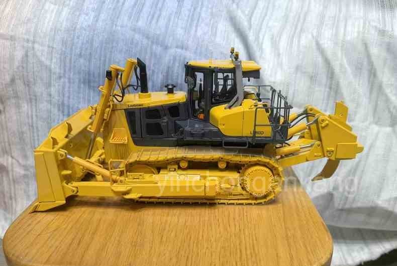 LIUGONG LD60D DOZER Diecast Model Toy Collection Gift NIB 1/35 Scale