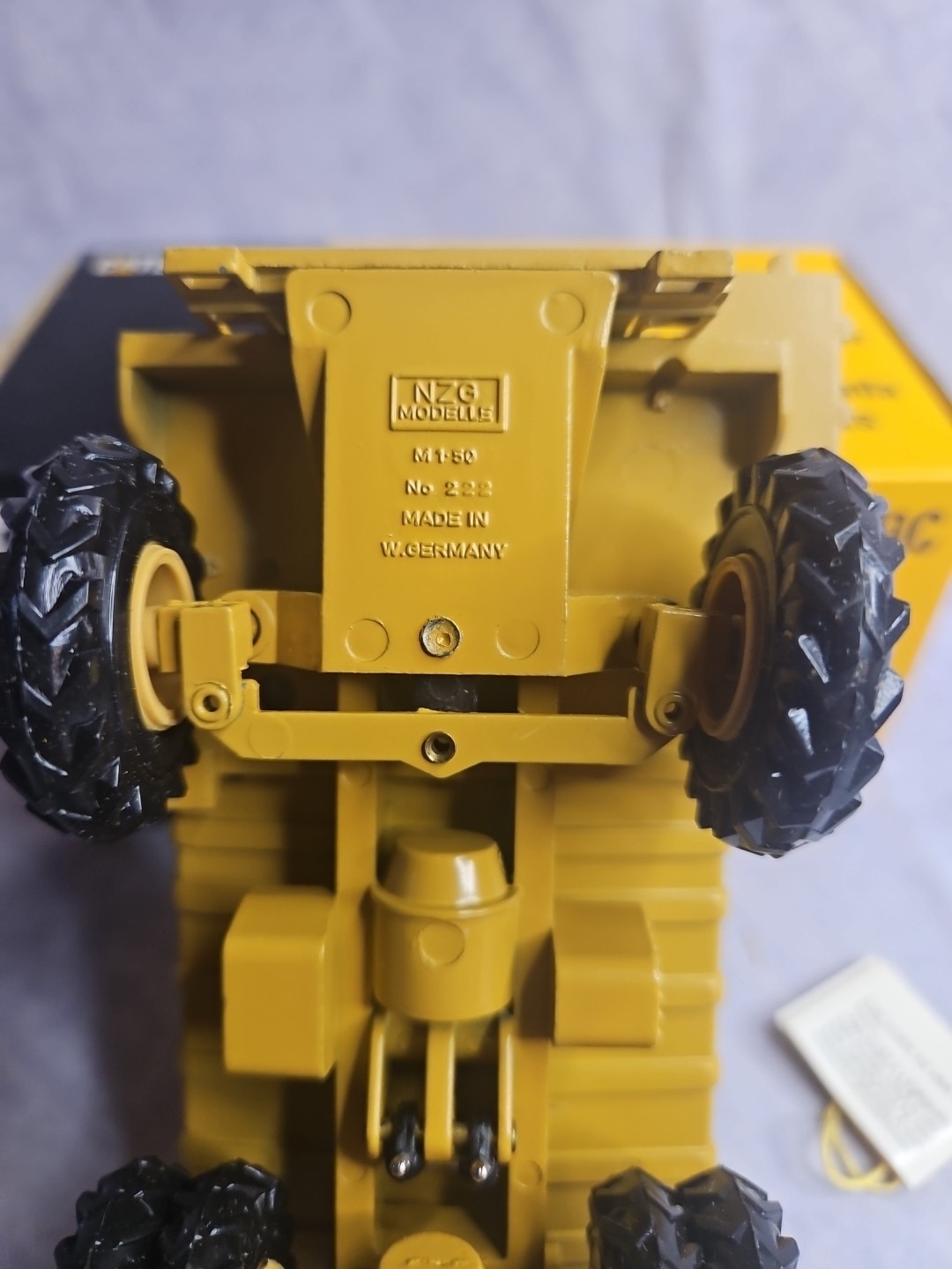 NZG 1:50 CAT 769C Dump Truck No.222 Die Cast Caterpillar Germany in box T44