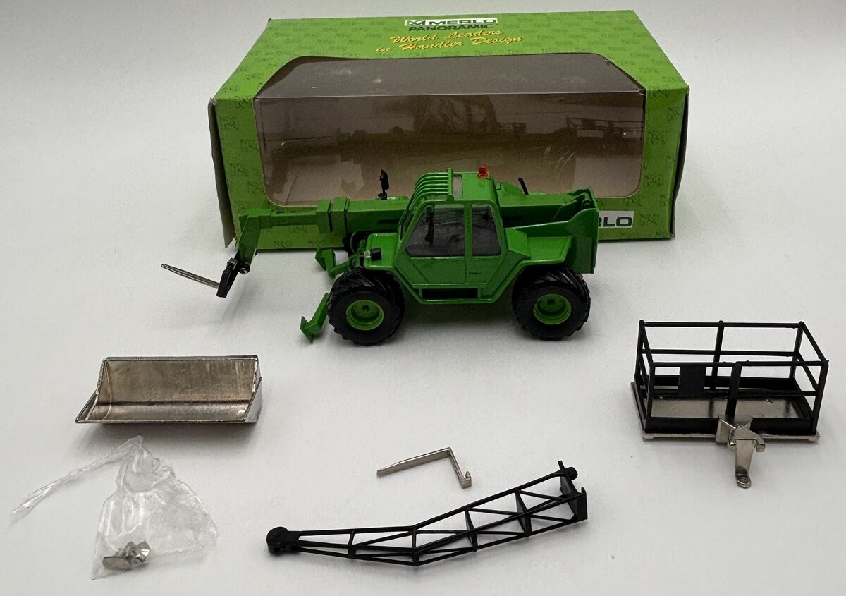 ROS 1:32 Merlo Panoramic Evolution Telescopic Handler EX/Box
