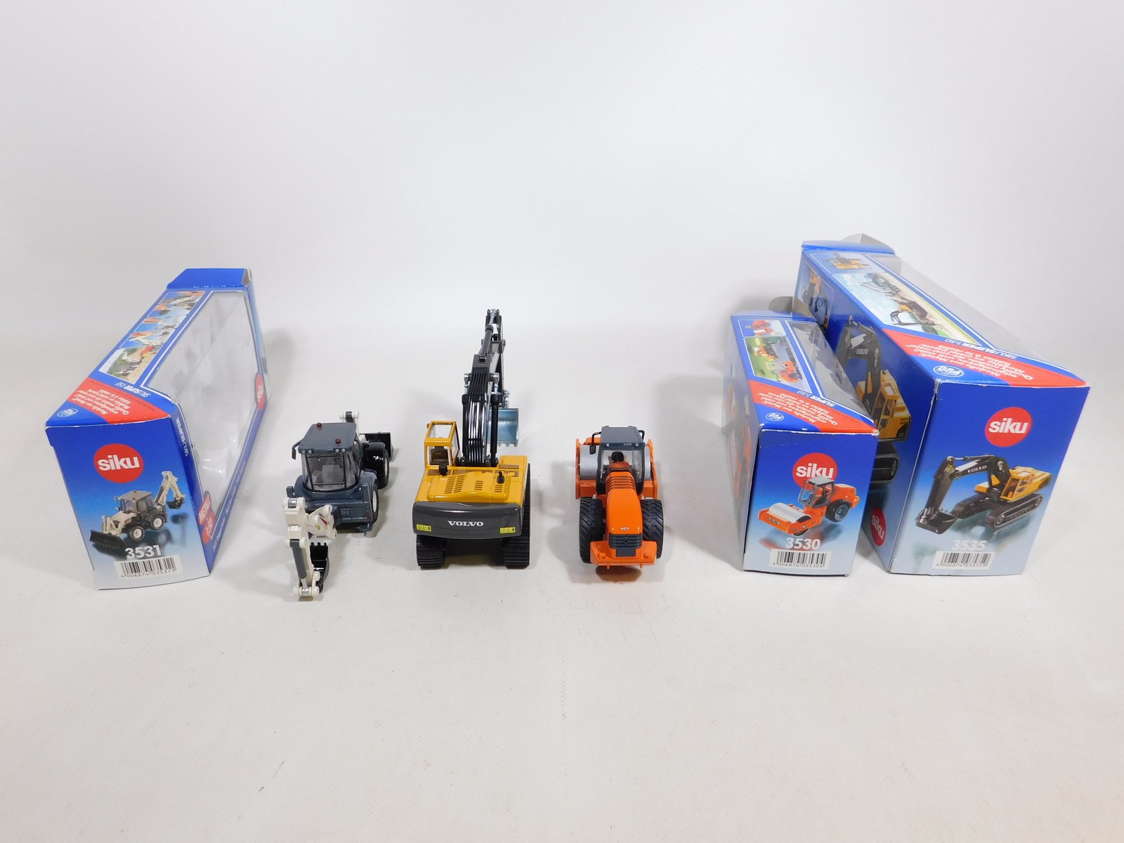 3x Siku 1:50 Metal Model: 3530+3531+3535 Excavator Volvo Mint +Box #DF725-3