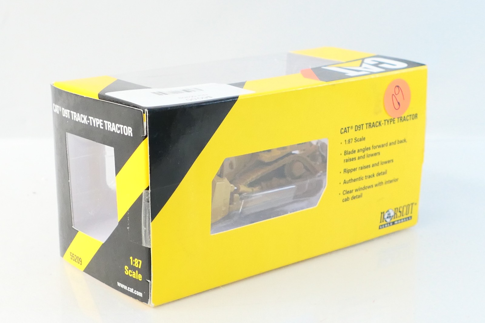 Norset 55209 HO Scale Vehicle D9T Cat Dozer