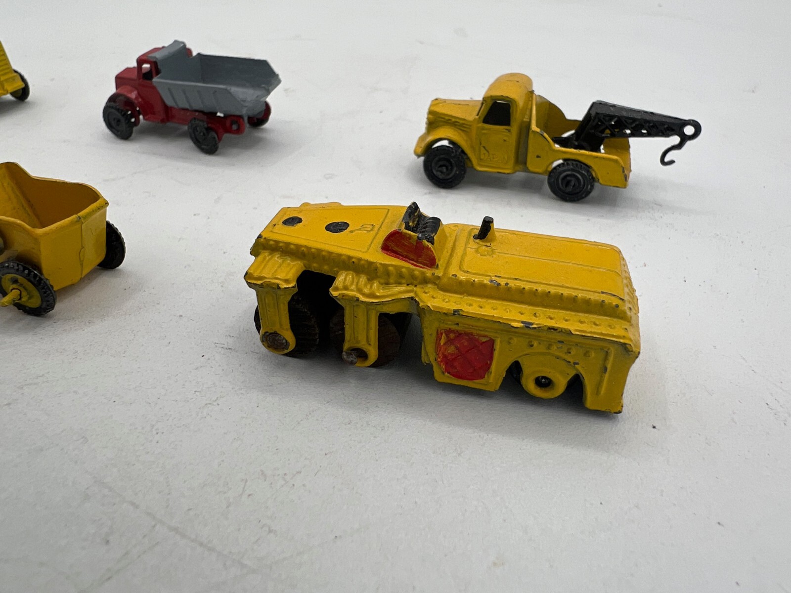 6 Vintage Diecast Road Work Toys Bull Dozer Tow Truck Grater Roller / Japan