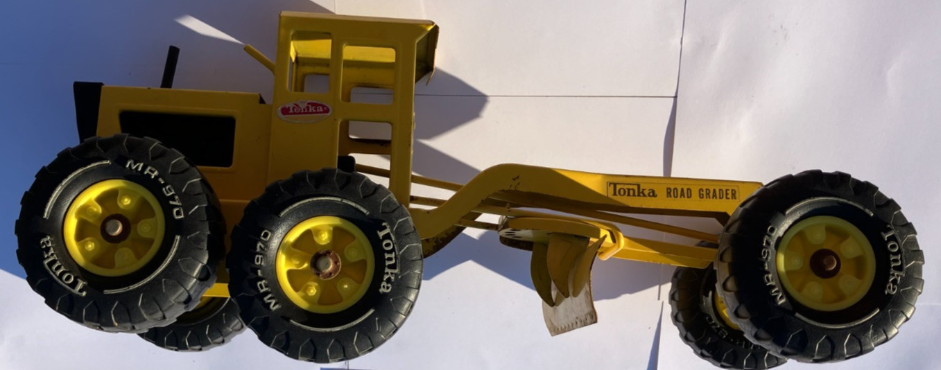 Vintage 1970s Tonka Pressed Steel Road Grader Model 2510 featuring MR-970 tires!