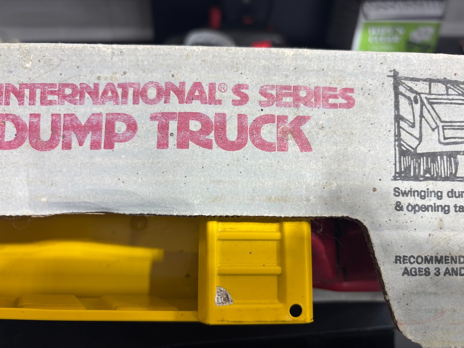 Vintage ERTL International S Series Dump Truck stock no. 3609 in box