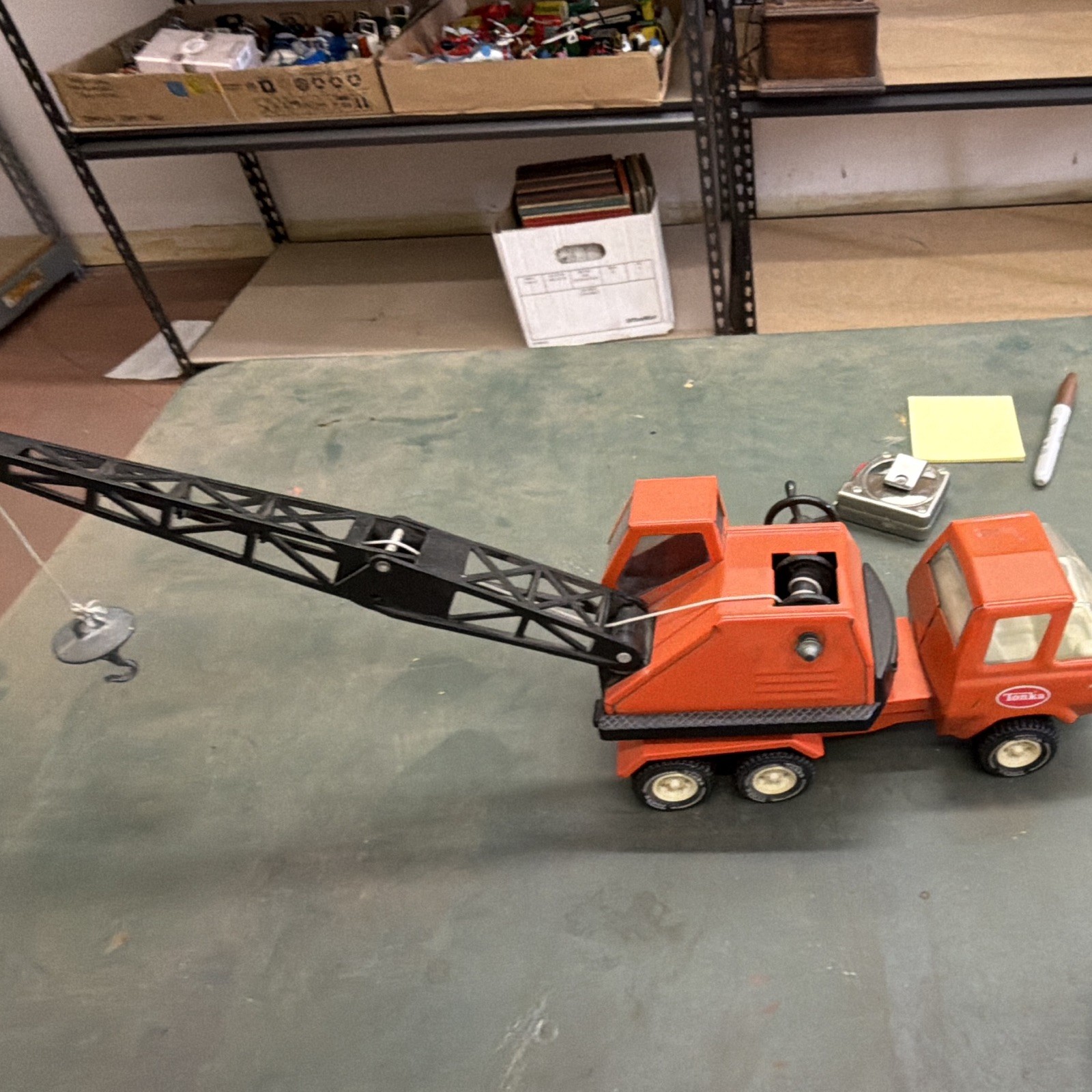 Tonka Orange & Black Diecast Crane Truck Construction Vehicle