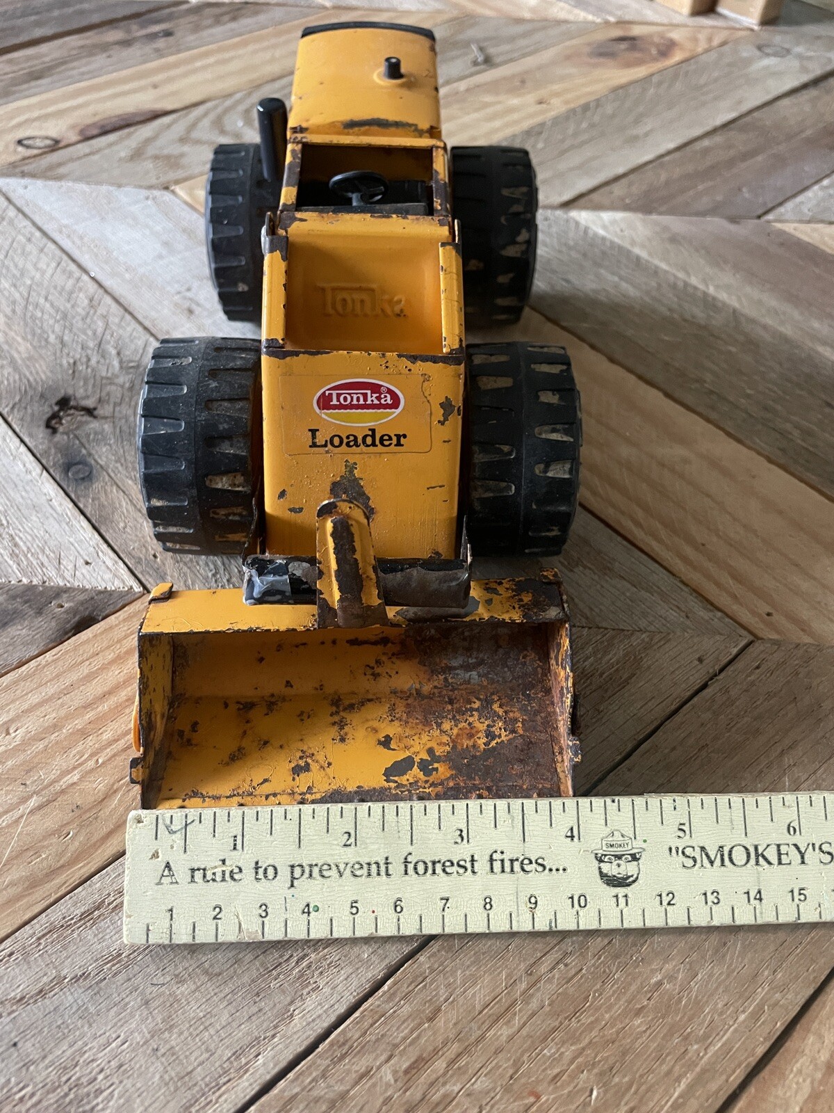Vintage 70’s Tonka Front End Loader Pressed Steel XR-101 Tires Made In USA