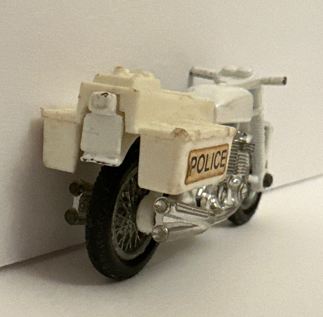 Vintage Matchbox Lesney Toy No 33 Honda 750 White Police Motorcycle Bike