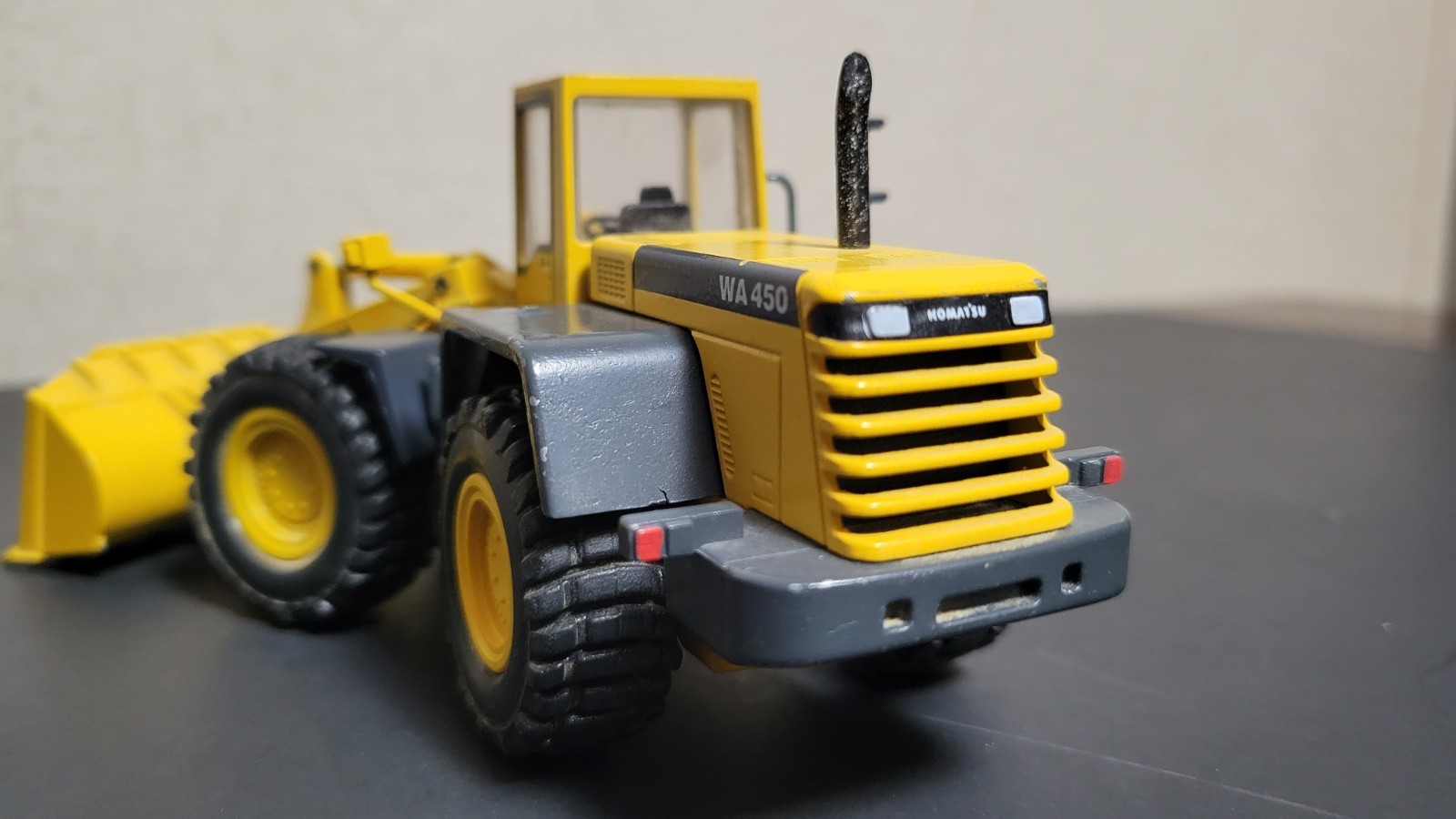 Conrad Model #2424 1:50 Komatsu WA 450 Wheel Loader Construction Equipment VHTF