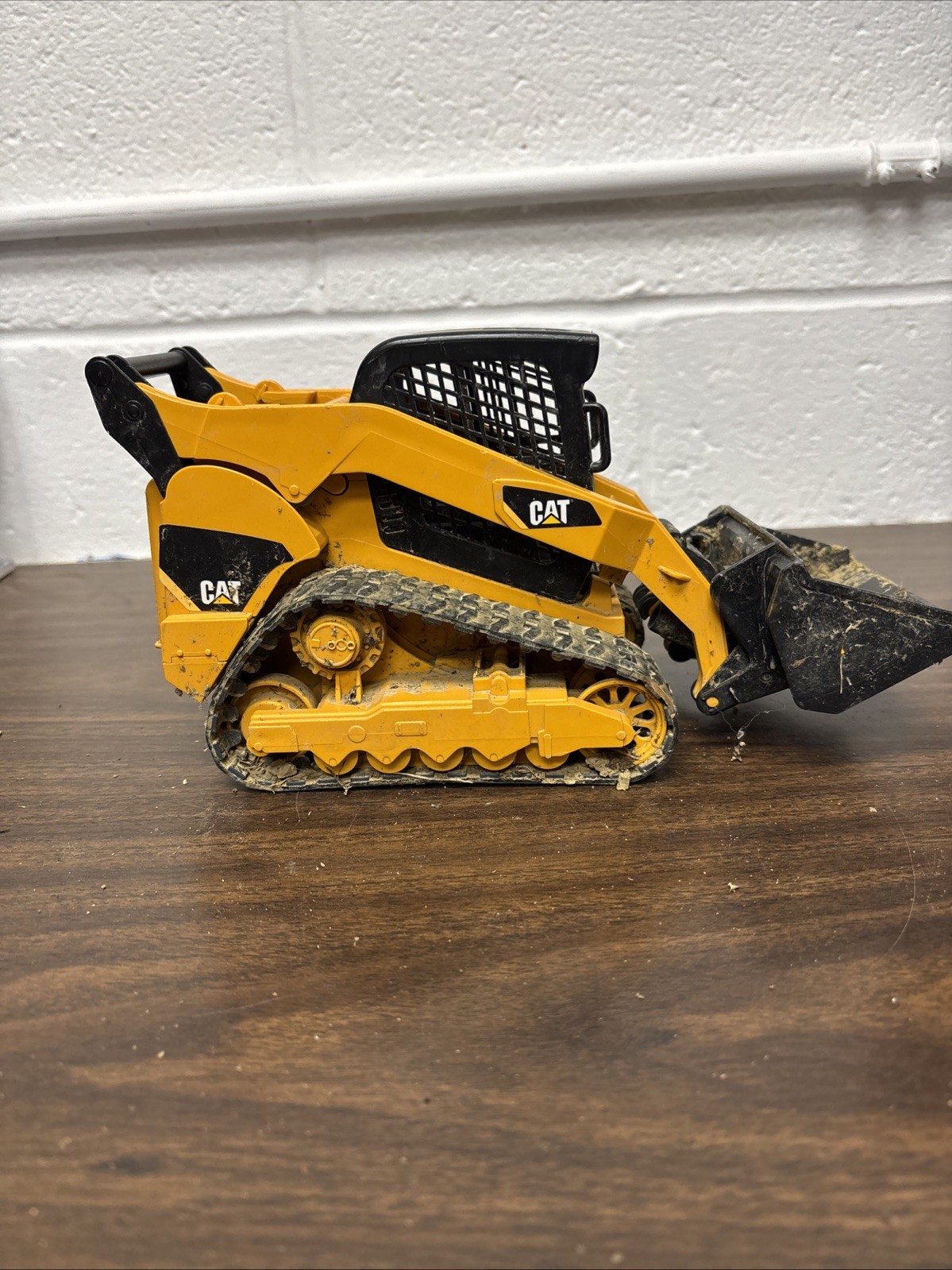 BRUDER Tractor Multipurpose Loader Caterpillar Cat 2009 Germany 1790/01