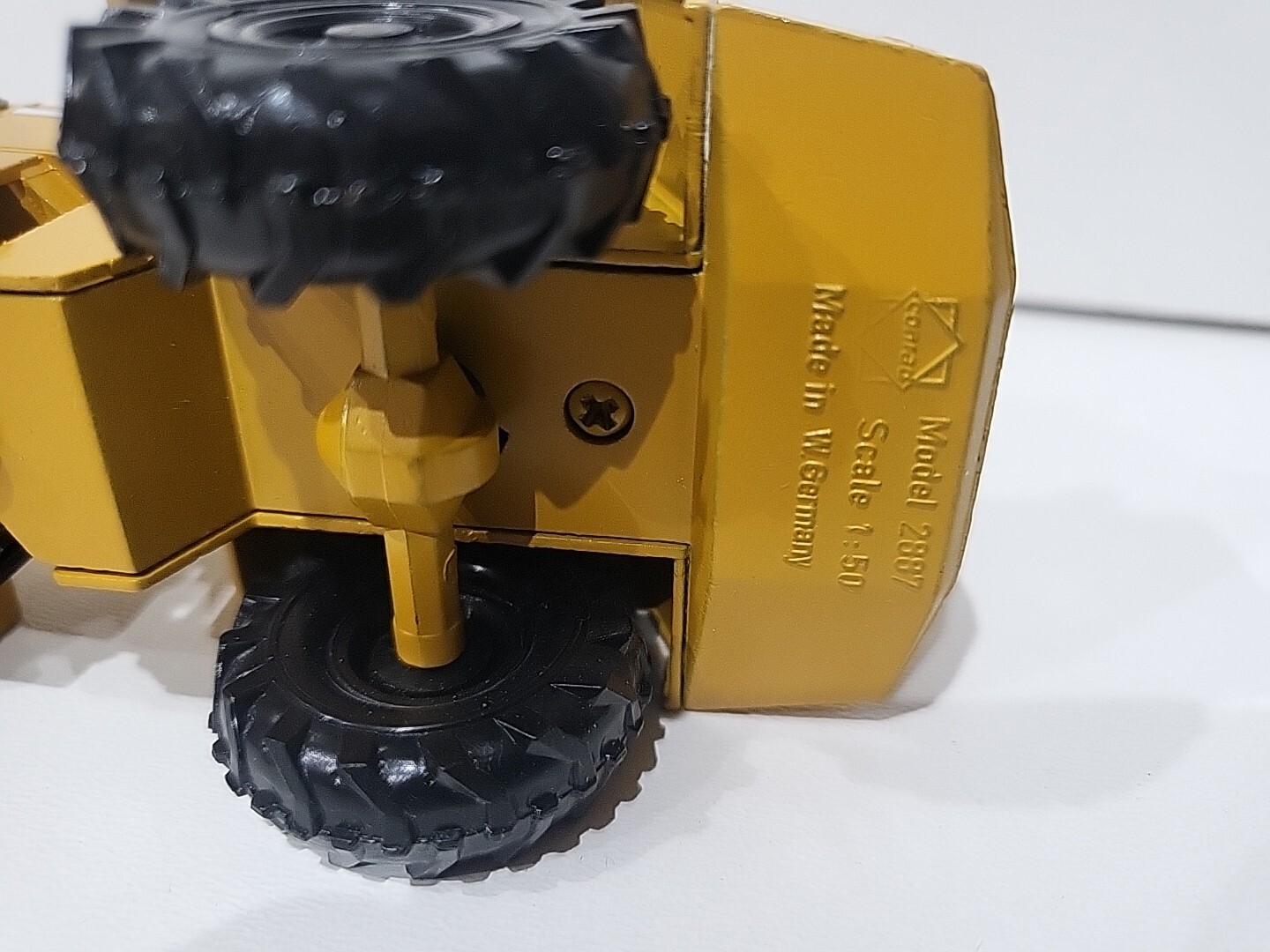 Liebherr 531 Conrad 2887 1/50 Scale Charger