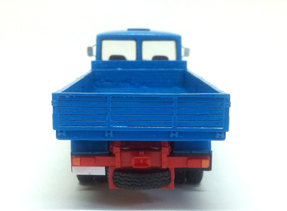 Resin 1/50 Camion ROMAN 8.135F – Ready Made by Fankit Models